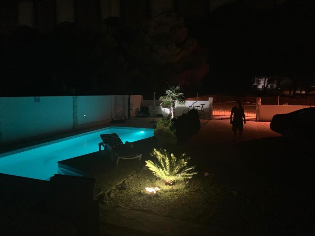 Villa Santa Barbara ヴーシ エクステリア 写真